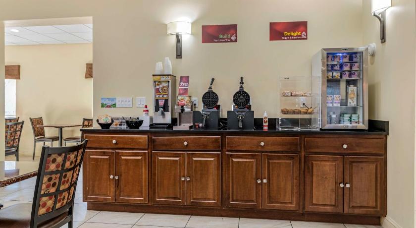 奥古斯塔 (缅因州) Best Western Plus Augusta Civic Center Inn 2星级 酒店 客房