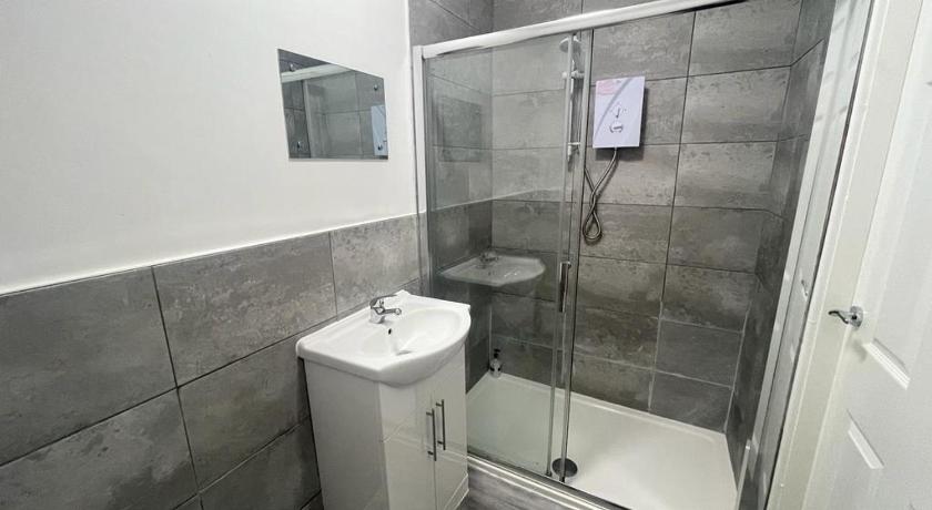 The Belmont Suite Sasco Apartments photo