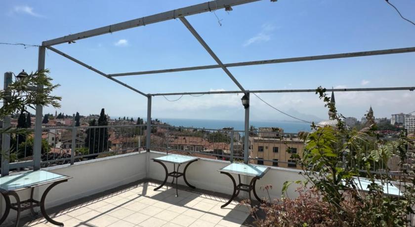 Hotel Twenty - image 8