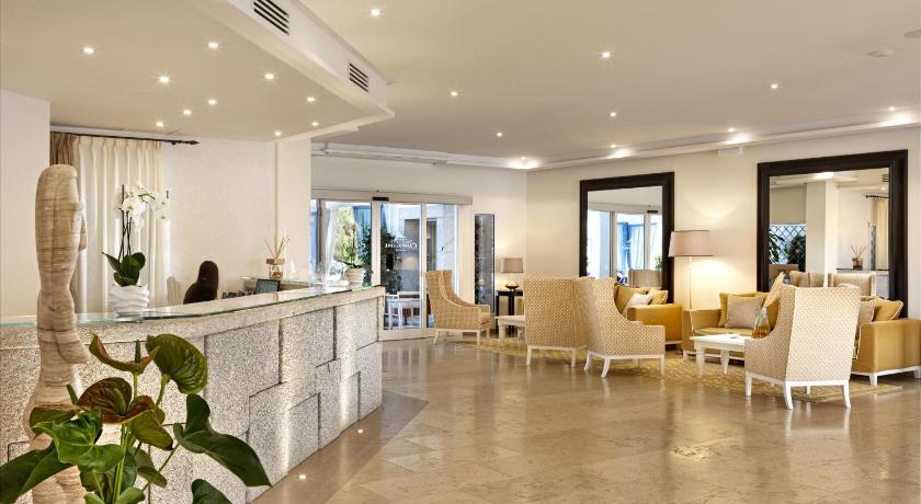 Grand Hotel Cannigione photo