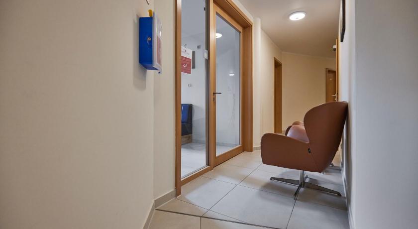 Hotel Isha photo