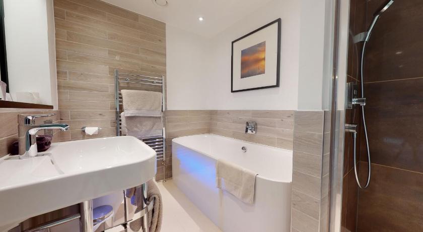 Image of Winander Club Lime Room 2