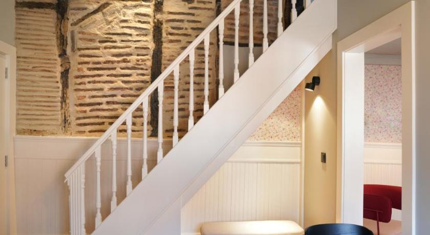 ギマランイス Hotel da Oliveira 4つ星 ホテル ロビー