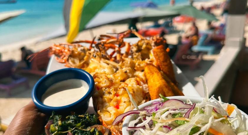 THE BOARDWALK VILLAGE — Hotel in Negril