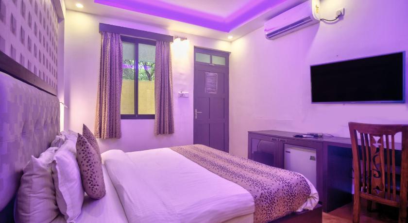 Hangover Resort Goa photo