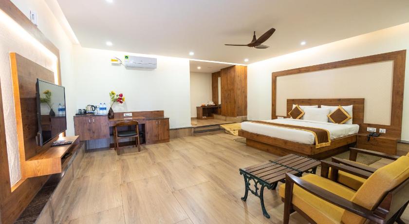 Image of Junior Suite with Garden View 0