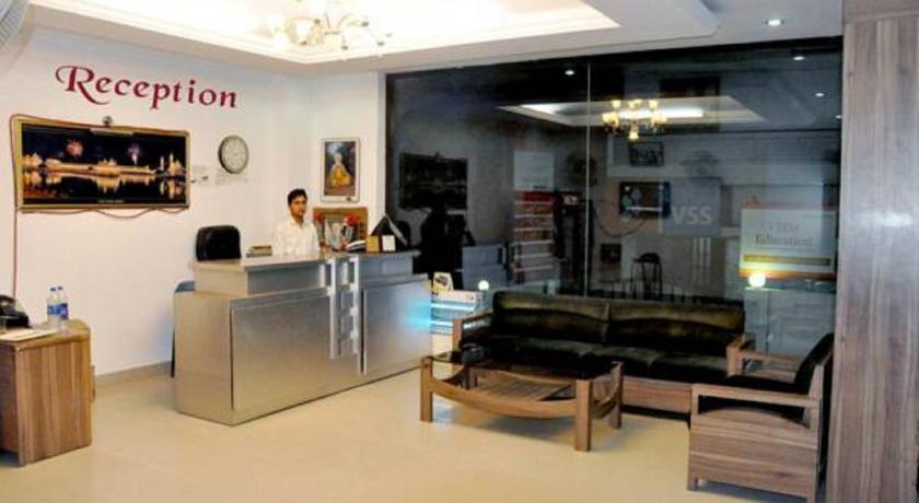 Hotel Sukhman International photo