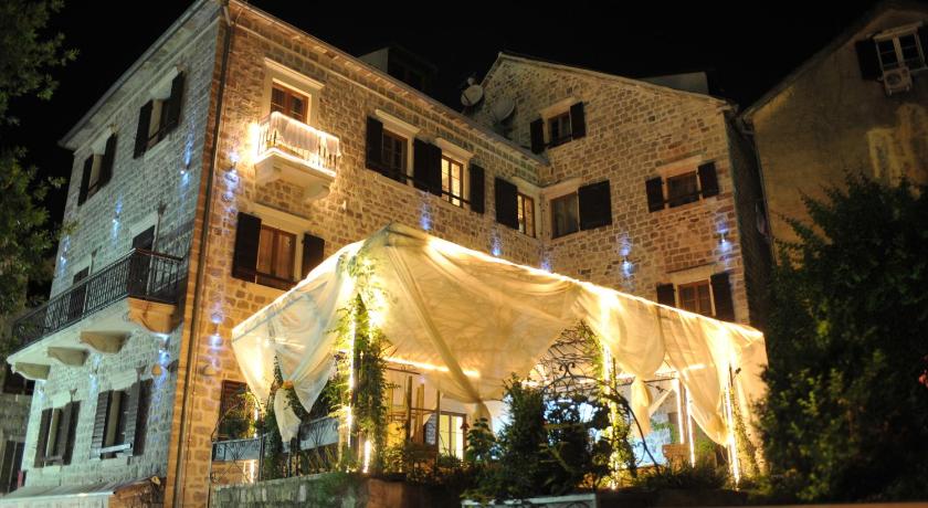 Hotel Villa Duomo — Hotel in Kotor