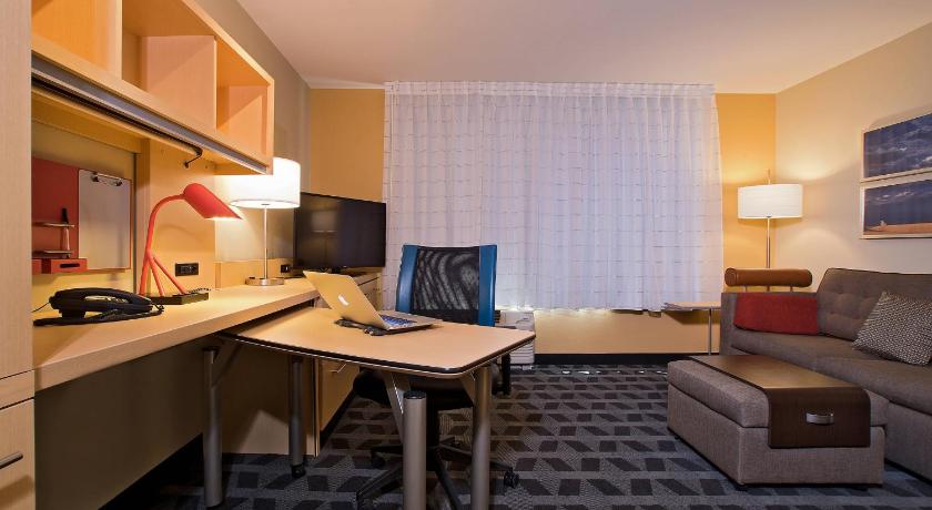 TownePlace Suites Dodge City photo