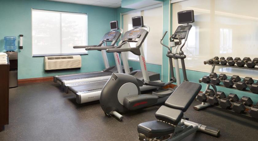 Fairfield Inn & Suites by Marriott Barrie photo