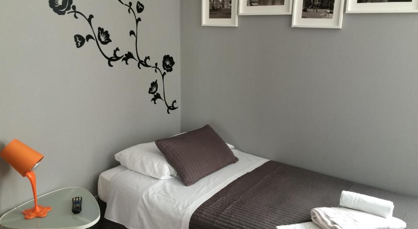 Image of Single Room with Shared Bathroom 1