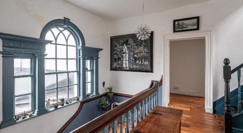 Moonfleet Guest House photo