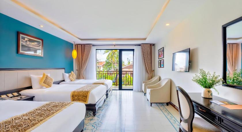 Image of Premium Deluxe Balcony 3