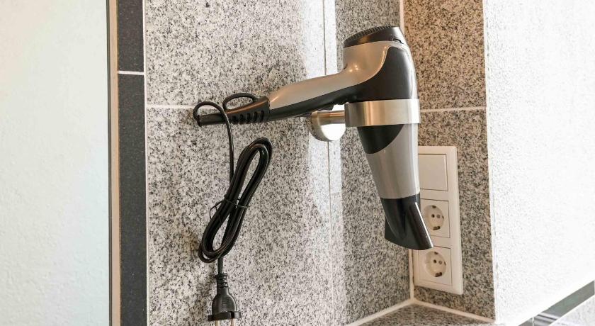 クレーフェルト 120qm Denkmal Apartment in Krefeld mit Stuck und Garten - BEUYS Apartments - Krefeld 4つ星 シングルルーム 客室