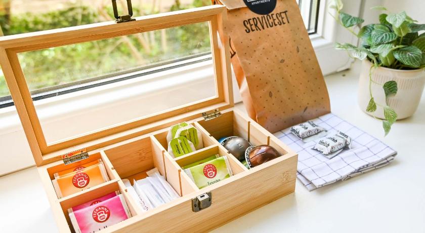 クレーフェルト 120qm Denkmal Apartment in Krefeld mit Stuck und Garten - BEUYS Apartments - Krefeld 4つ星 シングルルーム 施設