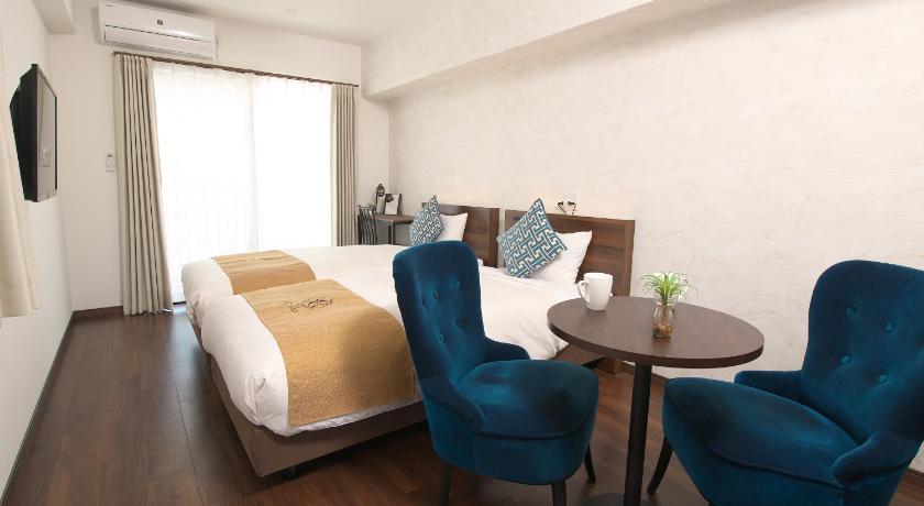 沖縄本島 HOTEL Y'RISE TO URASOE 4つ星 ゲストハウス スイート