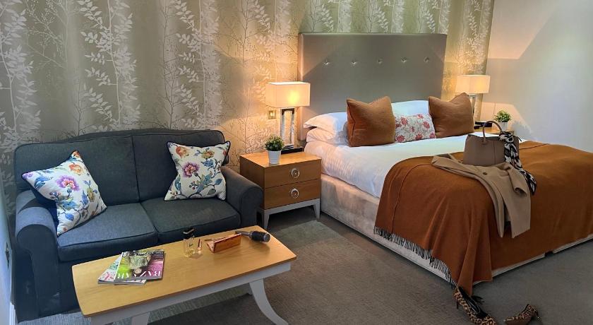 Image of Junior Suite 9
