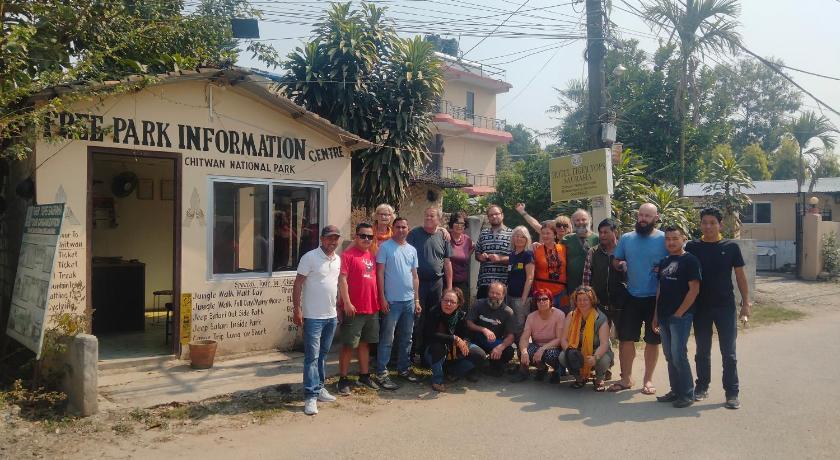 Hotel Tiger Tops Sauraha photo