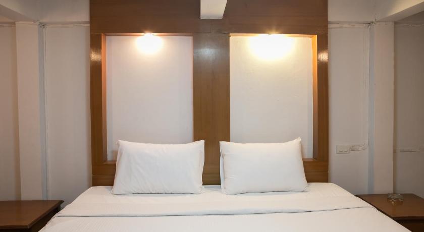 Image of Deluxe Room 11