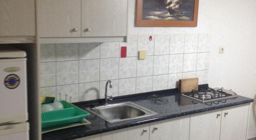 Image of Two-Bedroom Apartment (4 Adults) 9