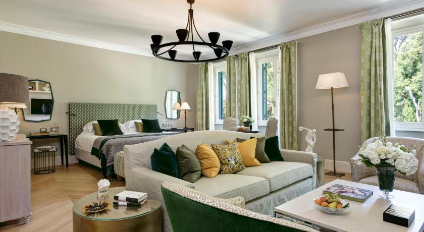 Image of Suite with Garden View 1