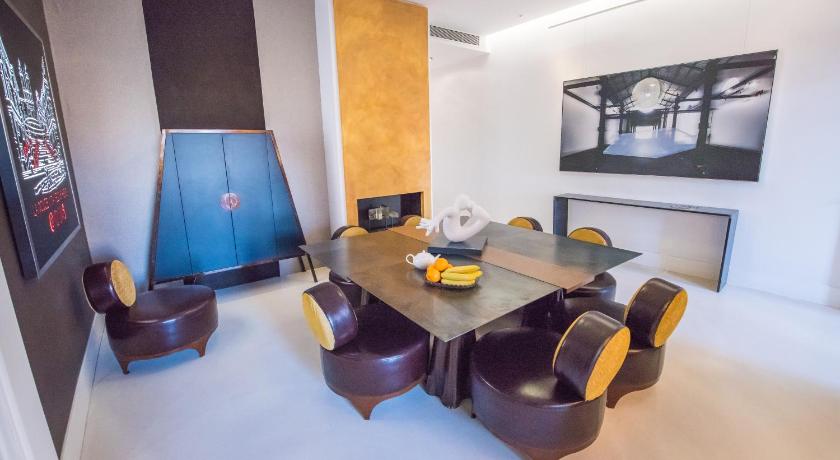 Image of Presidential Suite 14