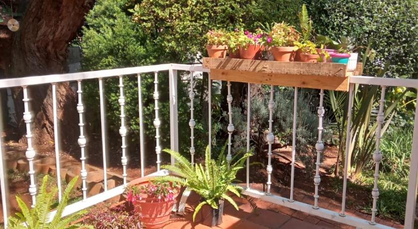 "O Sole Mio" Self catering studio apartment in Bedfordview photo