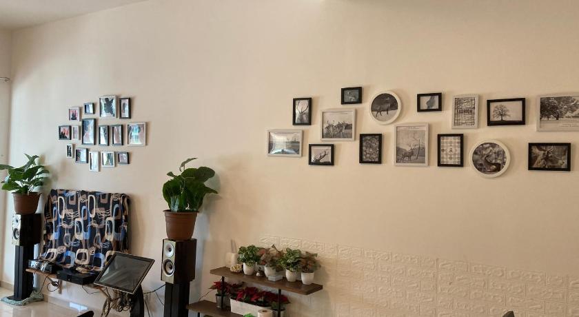 Double Story Villa Walking Distance to Beach photo