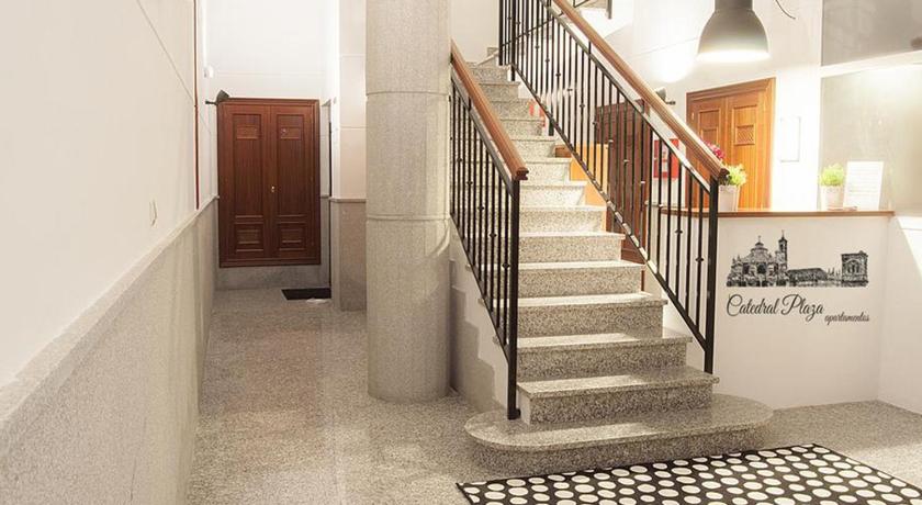 Apartamentos Catedral Plaza 3000 photo