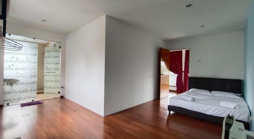 Image of Standard Double Room 5