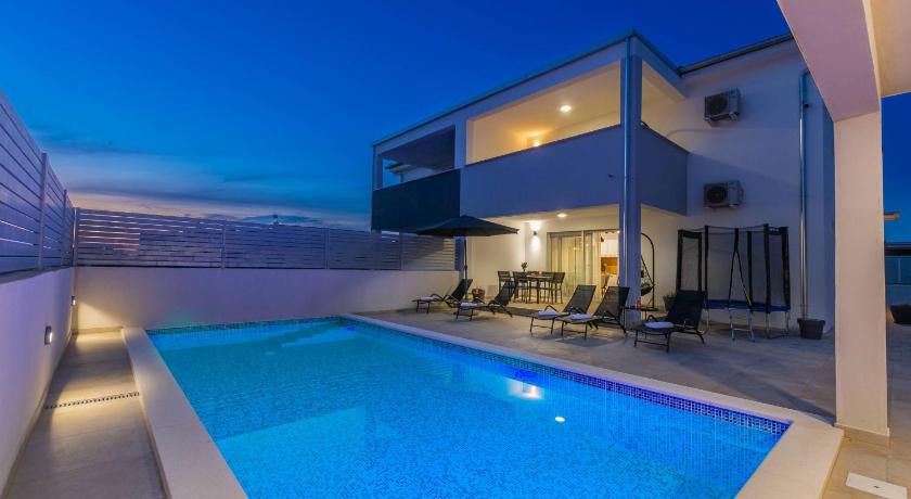 Villa Ema en Ana - image 12