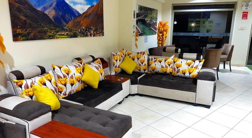 Hostal Tambo Alto photo