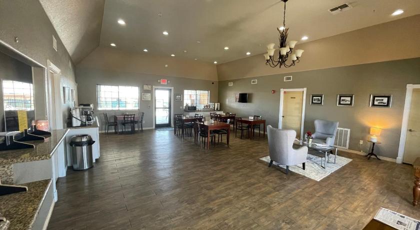 Kenedy Inn and Suites photo