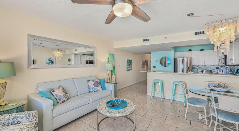 Image of Apartment with Sea View 6