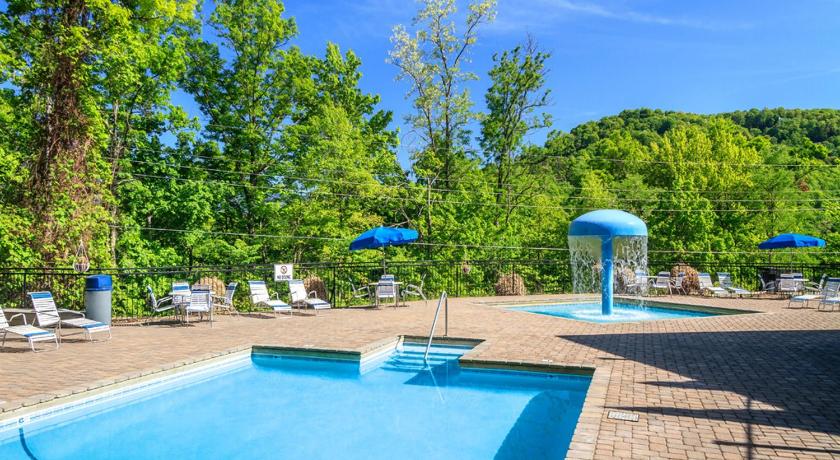 Starry Nights Lodge, 5 Bedrooms, Sleeps 18, Hot Tub, View, Gaming, Pets photo