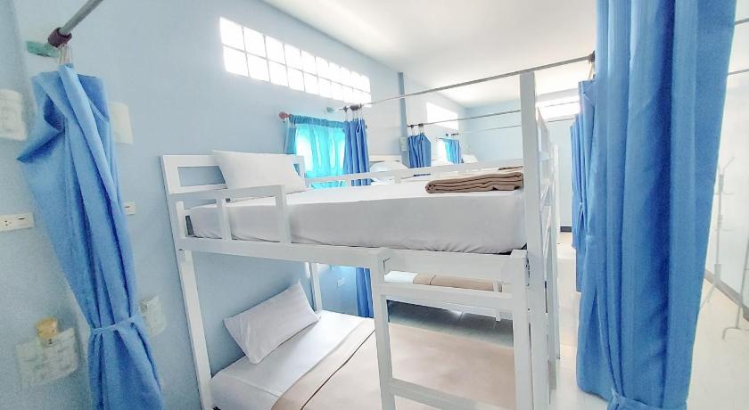 Khao Sok Backpacker Hostel photo