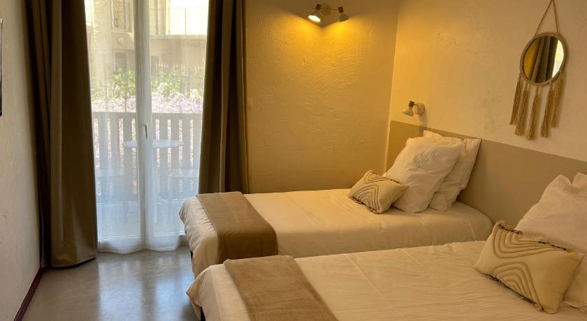 Logis Hotel De La Clape photo