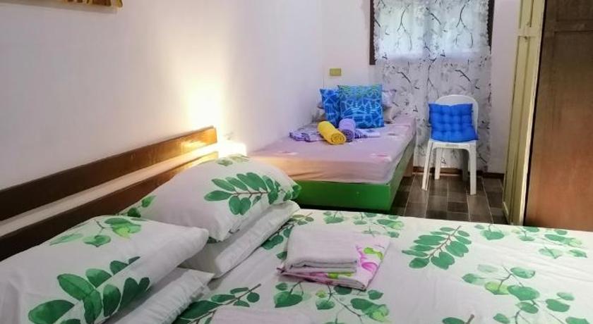 Genevieve Guest House and Tours photo