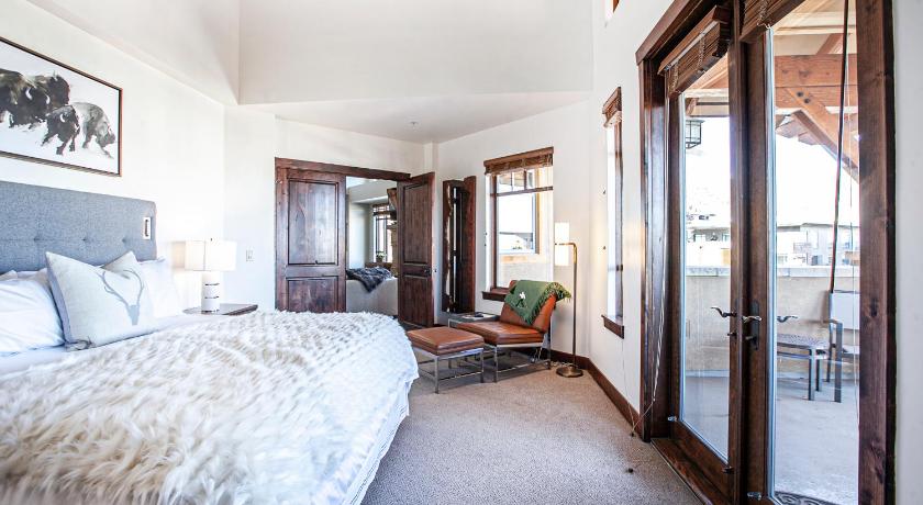 Hyatt at the Canyons by Lespri Management photo
