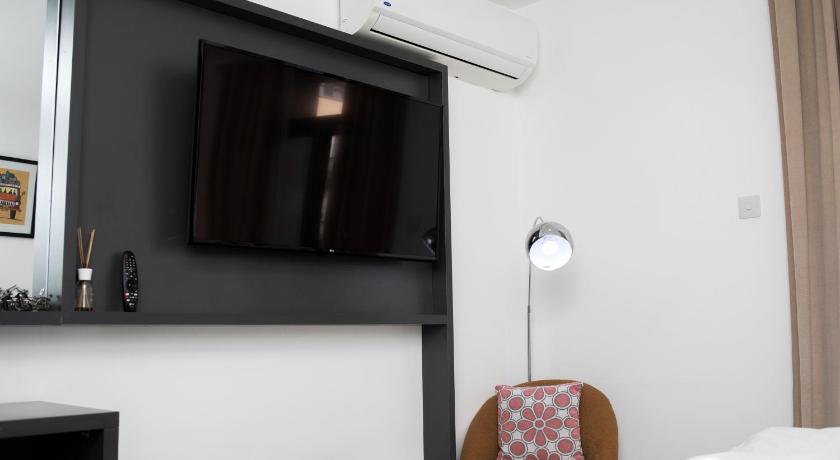 Accra Comfy Studio at Embassy Gardens Cantonments photo