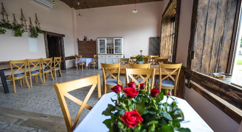 Willa Zator — Hotel in Oswiecim