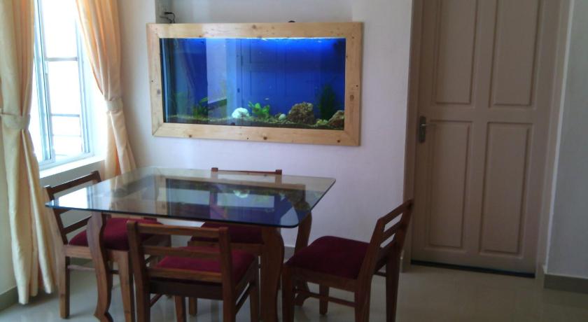 Nathan's Holiday Home - image 2