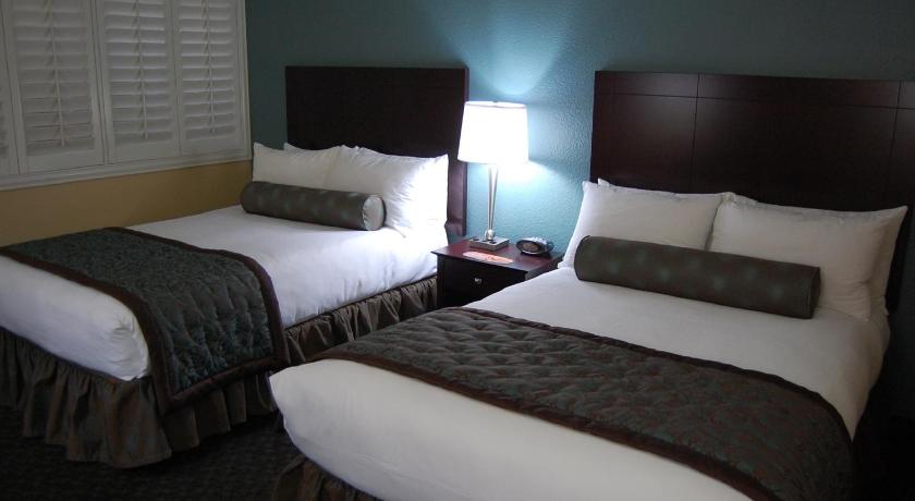 Image of Accessibility - 2 Double Beds, Bathtub, Nonsmoking 6
