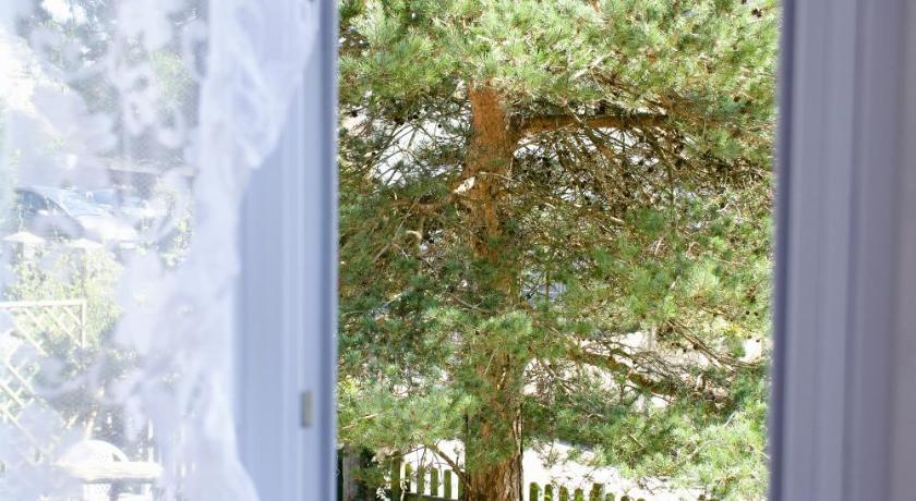 ムルー Valfrescos - Lac de Guerledan 3つ星 ホテル 眺望