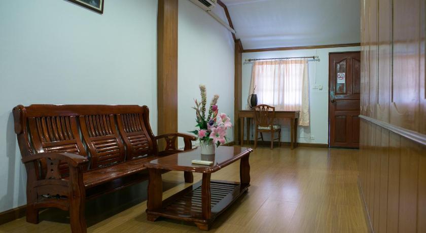 Image of Family Suite 8