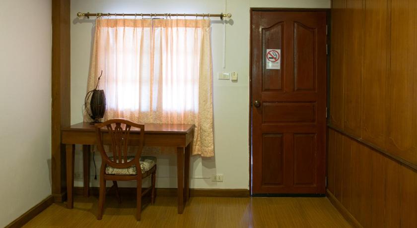 Image of Family Suite 11