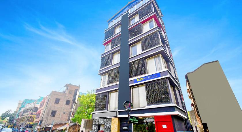 OYO Townhouse 60 Airport Green Arcade photo