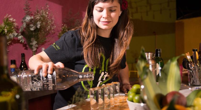 Cactus Hostel & Suites photo