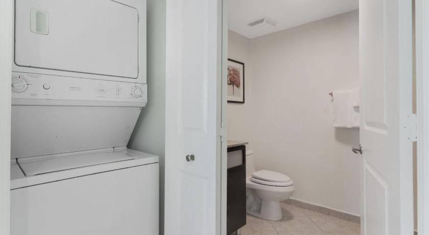 Roami at Sunny Isles photo