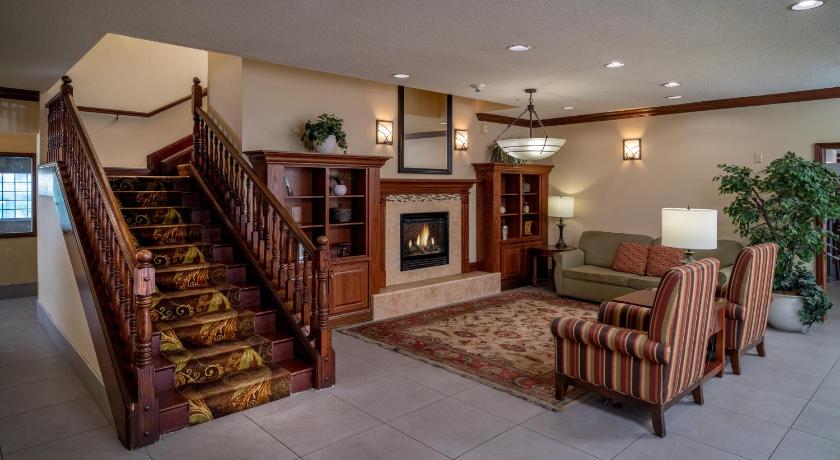 Country Inn and Suites by Radisson Charleston South WV photo
